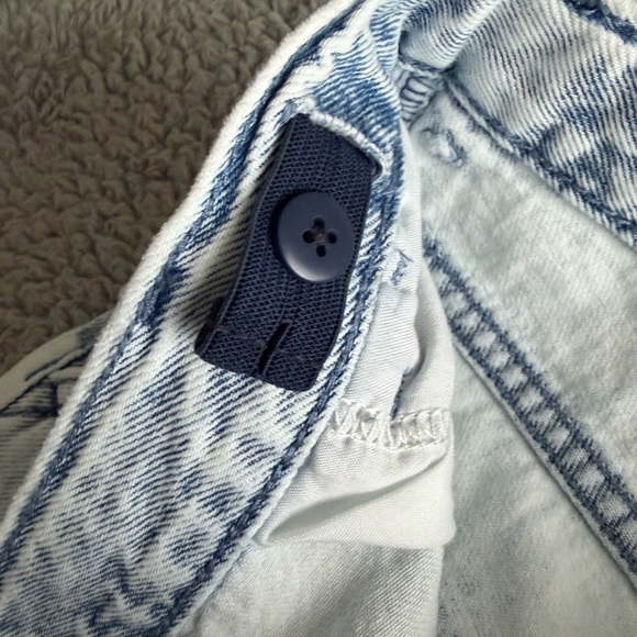 Acid Wash Jorts - Picture 5 of 5